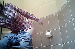 XXX پیر فیلم سکسی خفن انلاین زن قلاب در ماچو نوجوان