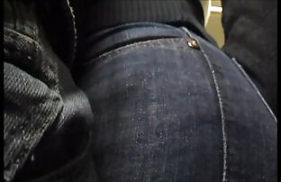 یک لزبین در bodysuit قرمز fucks در دوست او فیلم های خفن سکسی در بیدمشک و الاغ با dildo