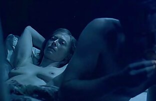 XXX عاشق دانلود سکس خفن خارجی fucks در دو جوجه در یک بار