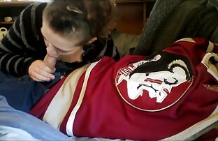 XXX بانوی داغ با الاغ بزرگ در جوراب ساق بلند برخوردار دو را cocks سیاه و داستان سکسی خفن سفید در بیدمشک او