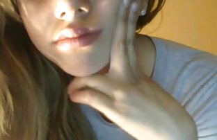 XXX همسر در دستکش سیاه و سفید پرشهای کانال تلگرام فیلم سکسی خفن کردن و شوهر در اتاق نشیمن